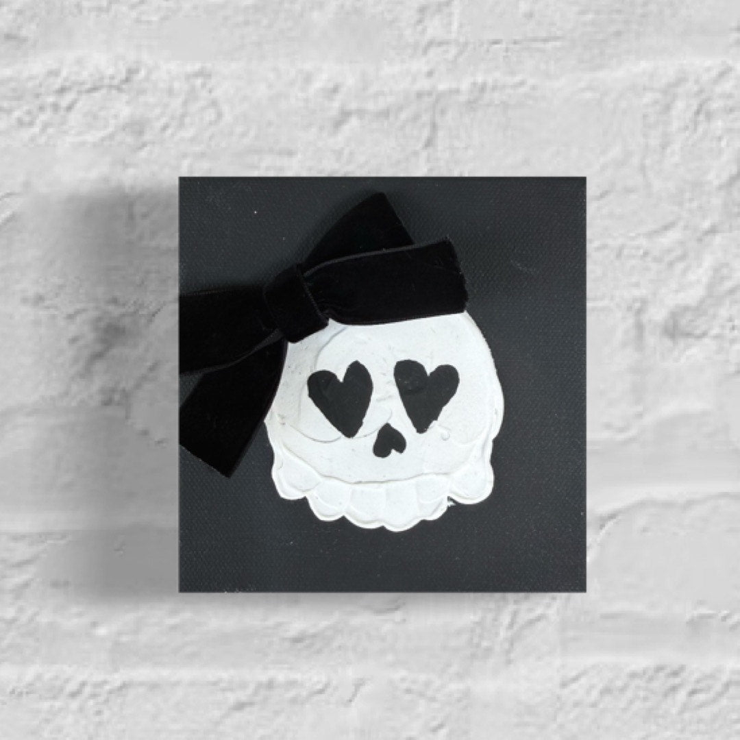 5x5 Halloween Skeleton w/ Bow